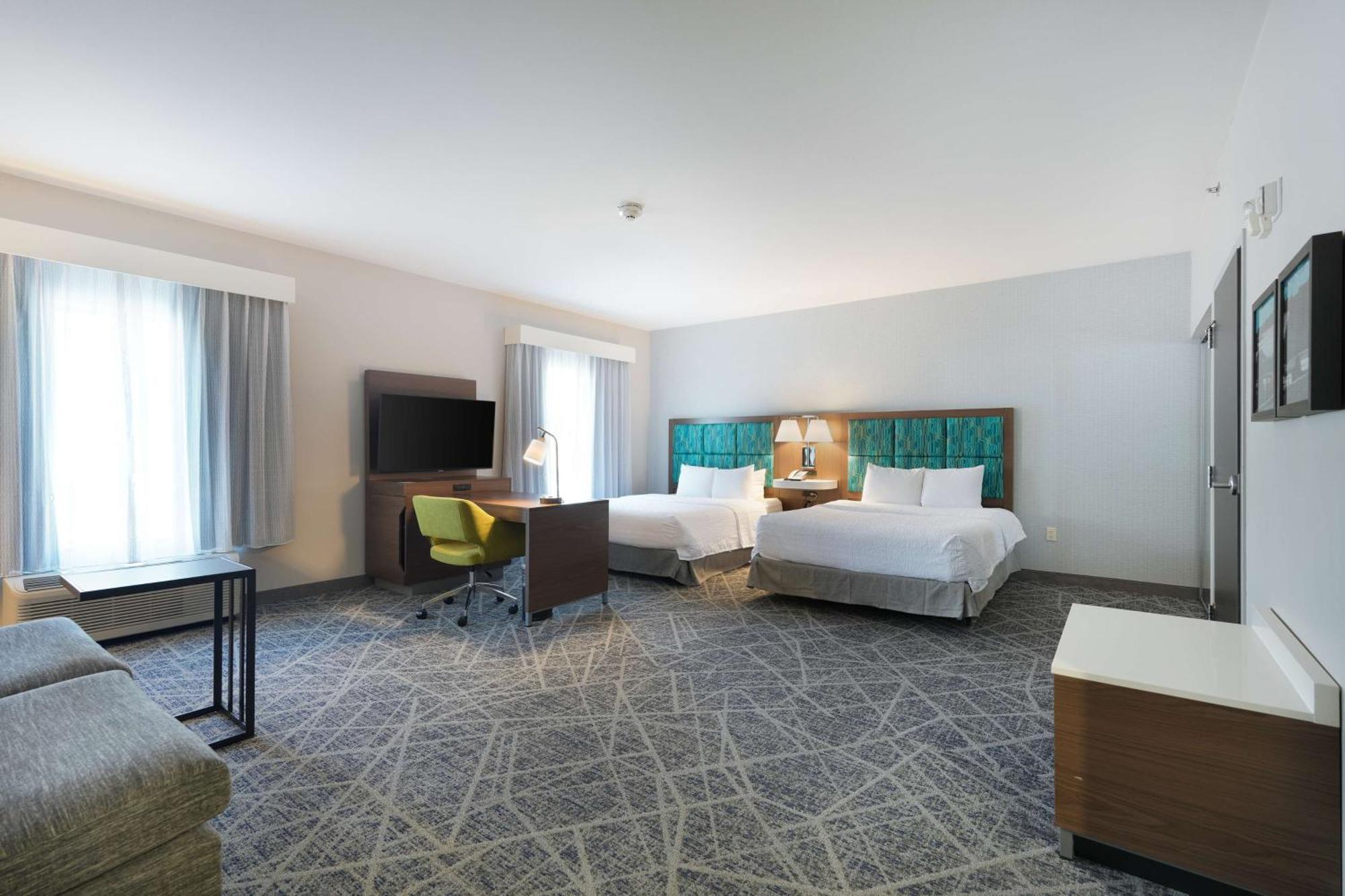 Hampton Inn And Suites Tulsa Central Екстер'єр фото
