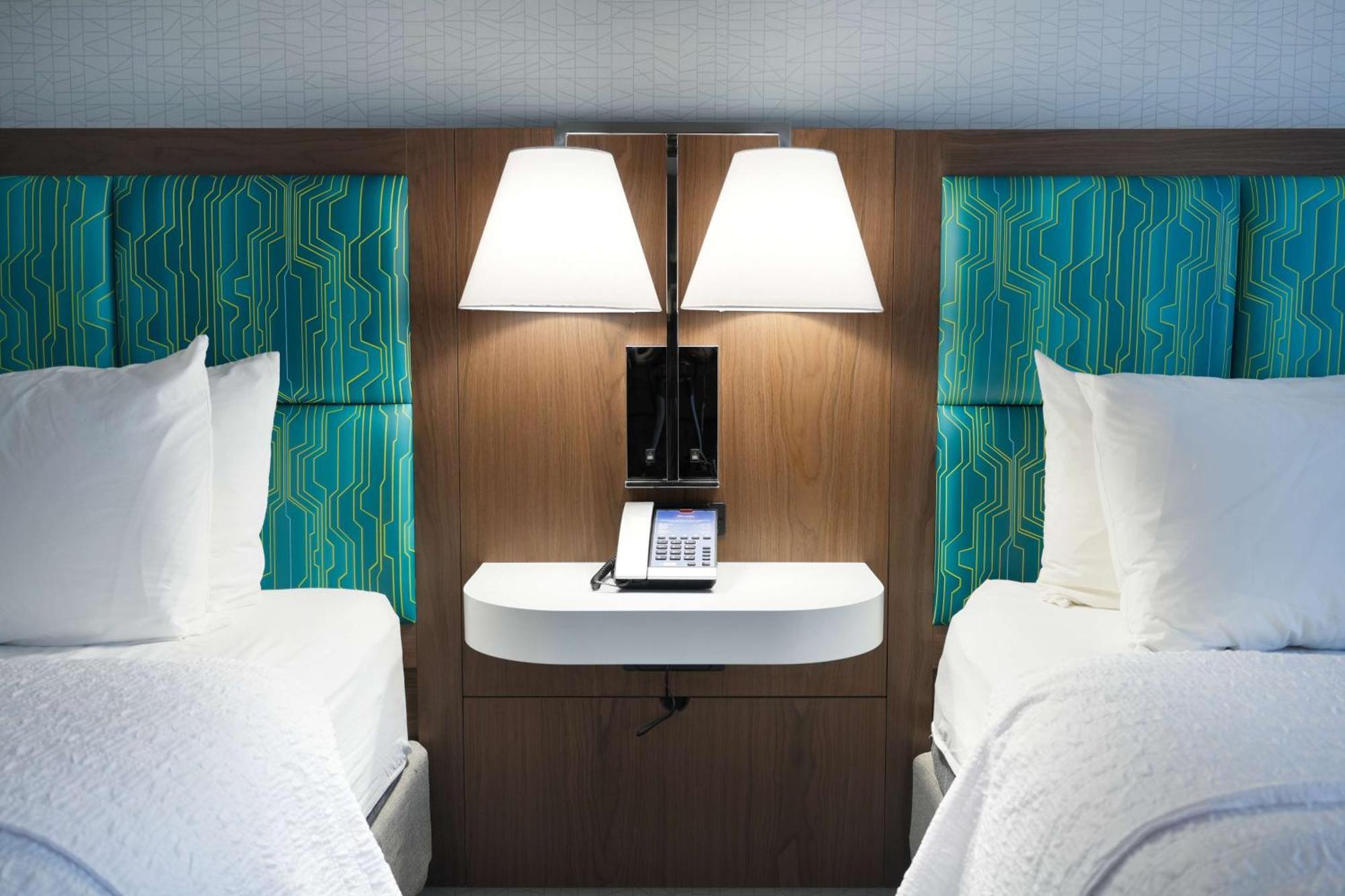 Hampton Inn And Suites Tulsa Central Екстер'єр фото